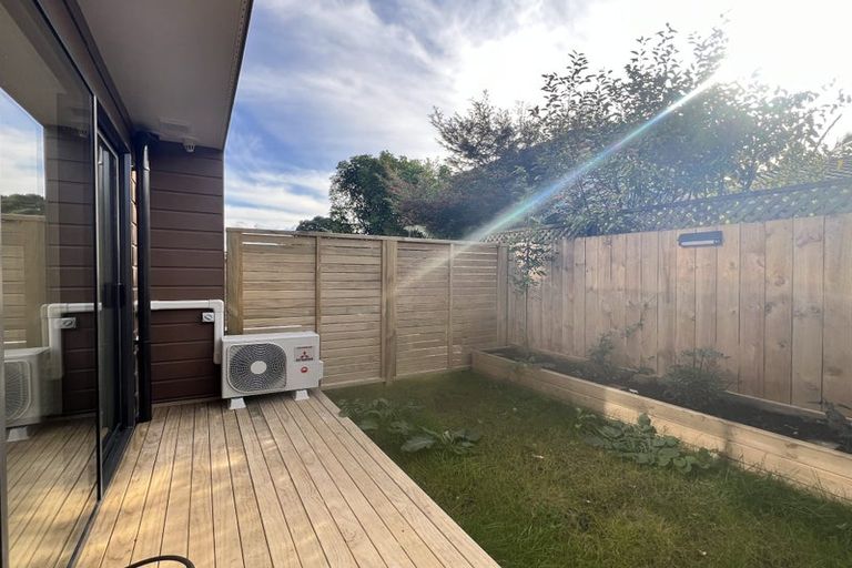 Photo of property in 8/35 Centreway Road, Orewa, 0931