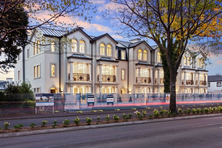 Photo of property in 173 Deans Avenue, Riccarton, Christchurch, 8011