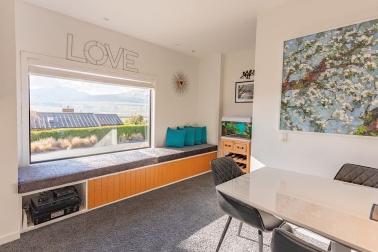 Photo of property in 2/27 Rannoch Drive, Jacks Point, Queenstown, 9371