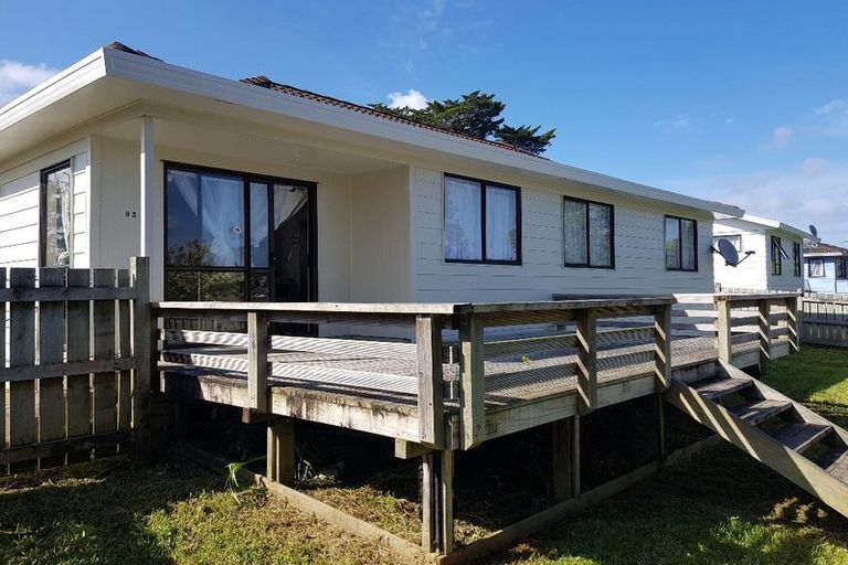 Photo of property in 1/85 Luanda Drive, Ranui, Auckland, 0612