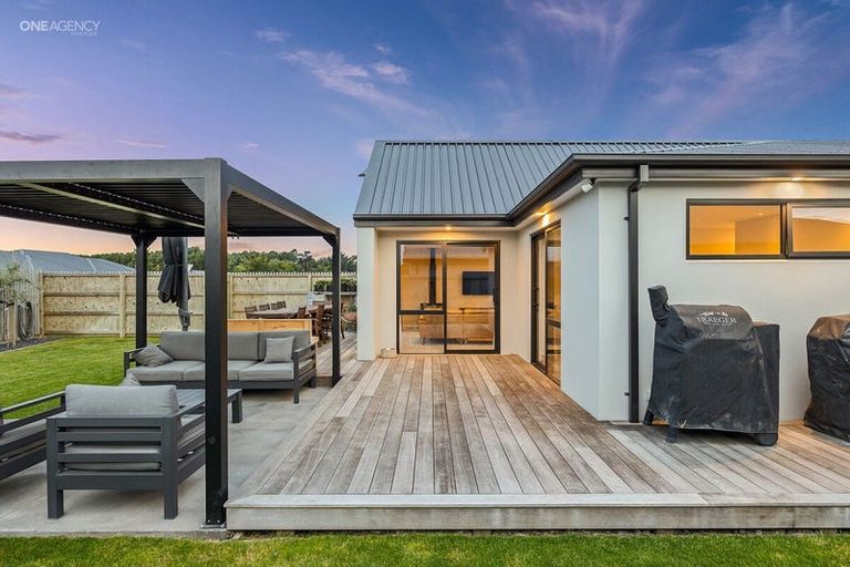 Photo of property in 46 Mcquillan Avenue, Woodend, 7610