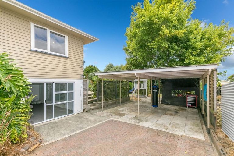 Photo of property in 8 Wanaka Place, Glenview, Hamilton, 3206
