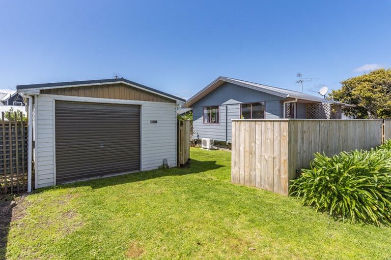 Photo of property in 13 Rauparaha Street, Waikanae Beach, Waikanae, 5036