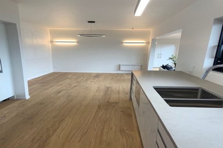 Photo of property in 34 Robieson Street, Roseneath, Wellington, 6011