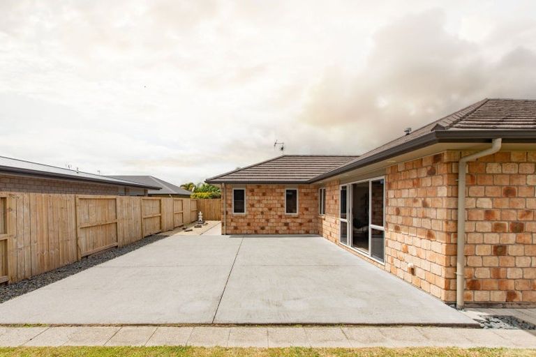 Photo of property in 50 Moonlight Drive, Rototuna North, Hamilton, 3210