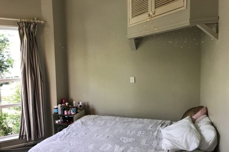 Photo of property in 66 Central Terrace, Kelburn, Wellington, 6012