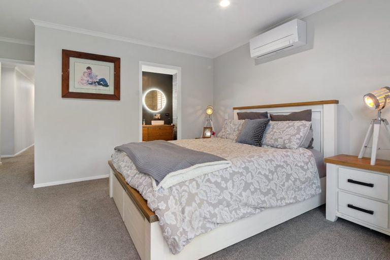 Photo of property in 20 Maddies Road, Kaukapakapa, 0873