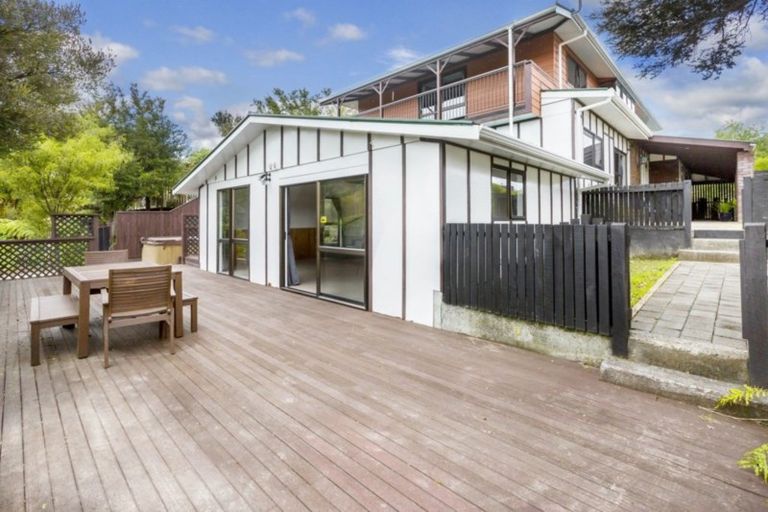 Photo of property in 13 Seymour Grove, Kingsley Heights, Upper Hutt, 5018