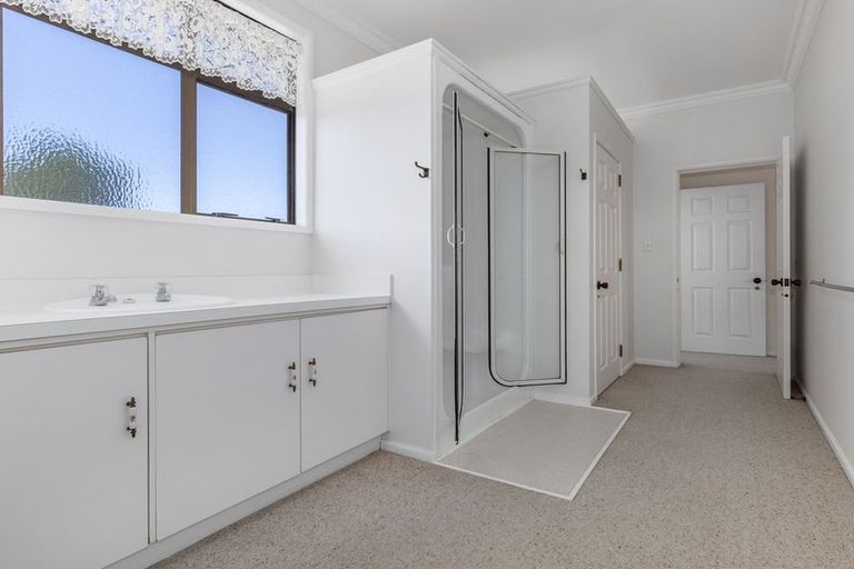 Photo of property in 28 Gordon Place, Levin, 5510