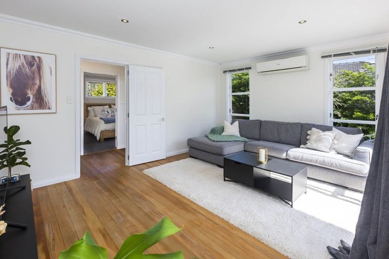 Photo of property in 16 Thackeray Street, Trentham, Upper Hutt, 5018