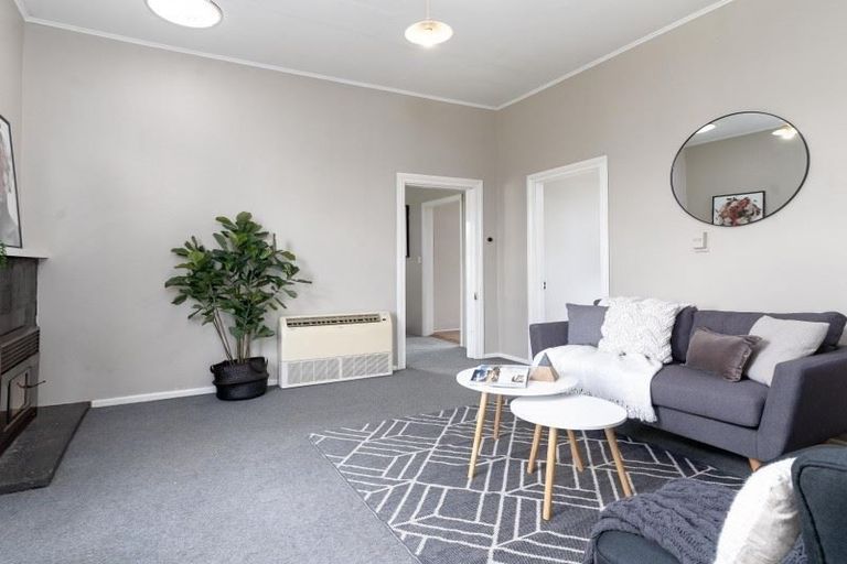 Photo of property in 39 Albert Street, Masterton, 5810