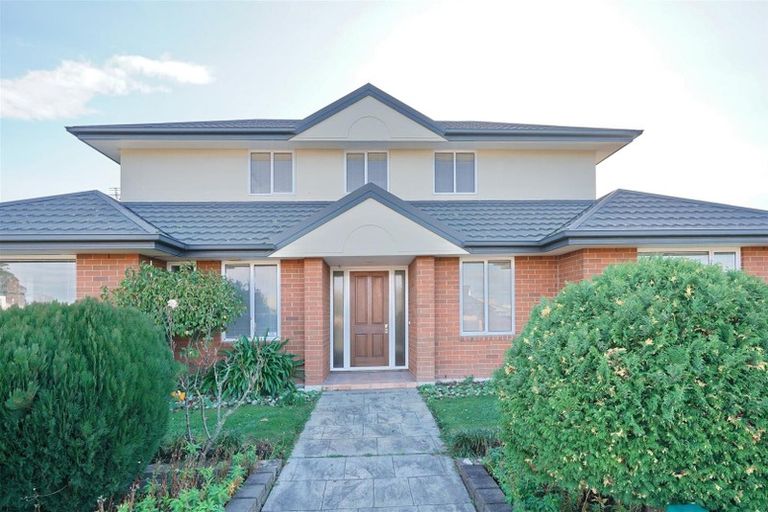 Photo of property in 36 Bella Rosa Drive, Hei Hei, Christchurch, 8042