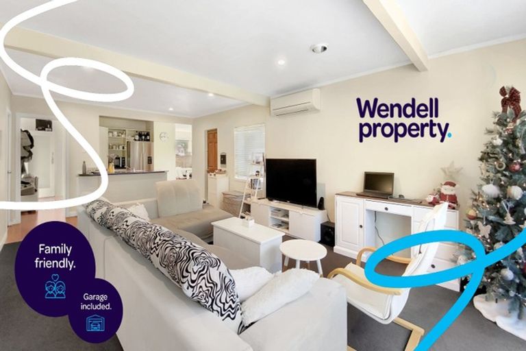 Photo of property in 1/17 Lyons Avenue, Murrays Bay, Auckland, 0630