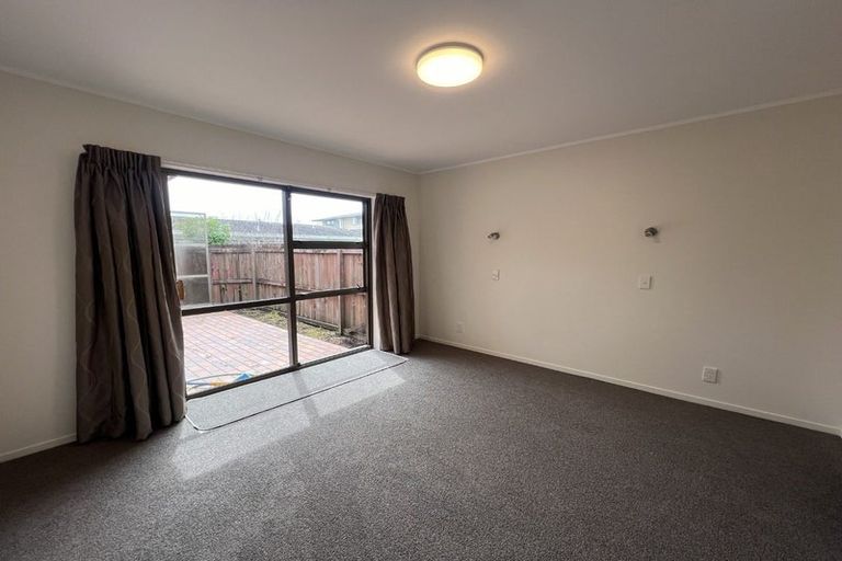 Photo of property in 1/7 Alice Avenue, Orewa, 0931