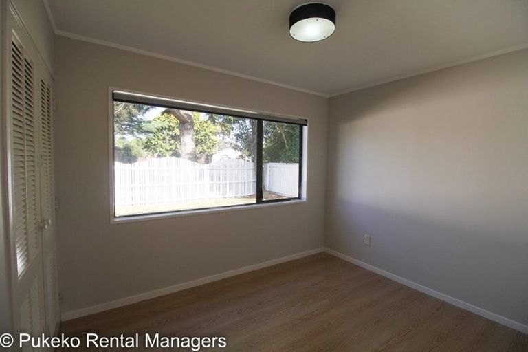 Photo of property in 1/23 Beaumaris Way, Conifer Grove, Takanini, 2112