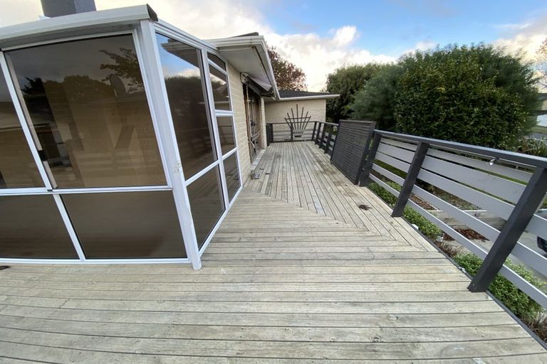 Photo of property in 8/8a Featherston Street, Levin, 5510