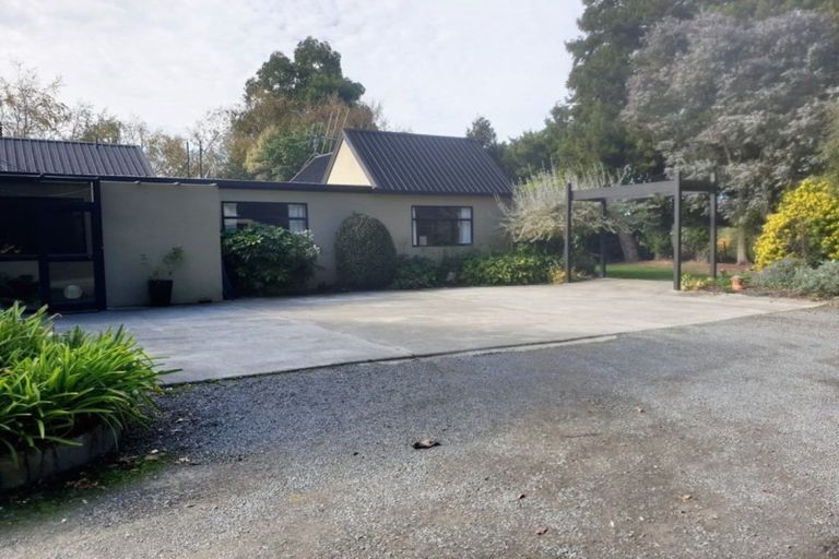 Photo of property in 97 Adelaide Road, Dannevirke, 4930