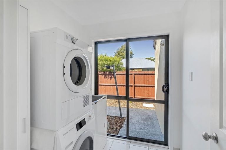 Photo of property in 65 Coolspring Way, Redwood, Christchurch, 8051