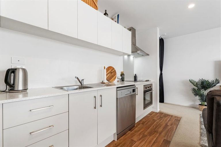 Photo of property in 43/17 Owens Place, Mount Maunganui, 3116