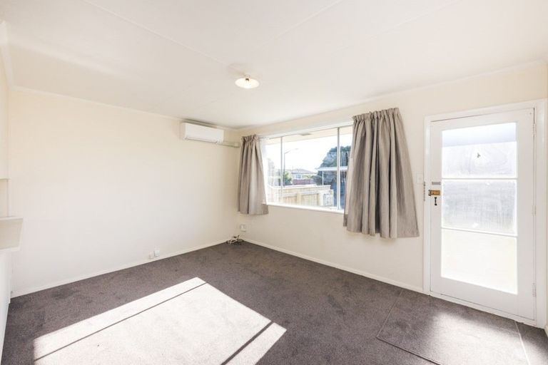 Photo of property in 4/120 Featherston Street, Palmerston North, 4410