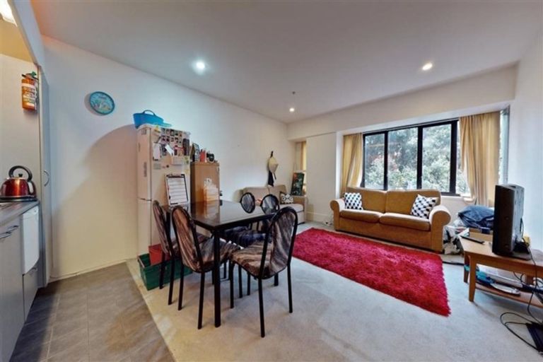 Photo of property in St Peters Apartments, 1c/192 Willis Street, Te Aro, Wellington, 6011
