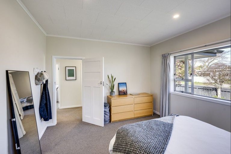 Photo of property in 422 Massey Street, Akina, Hastings, 4122