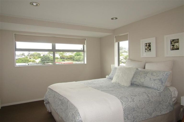 Photo of property in Wilk Heights, 2/8 Wilk Lane, Browns Bay, Auckland, 0630