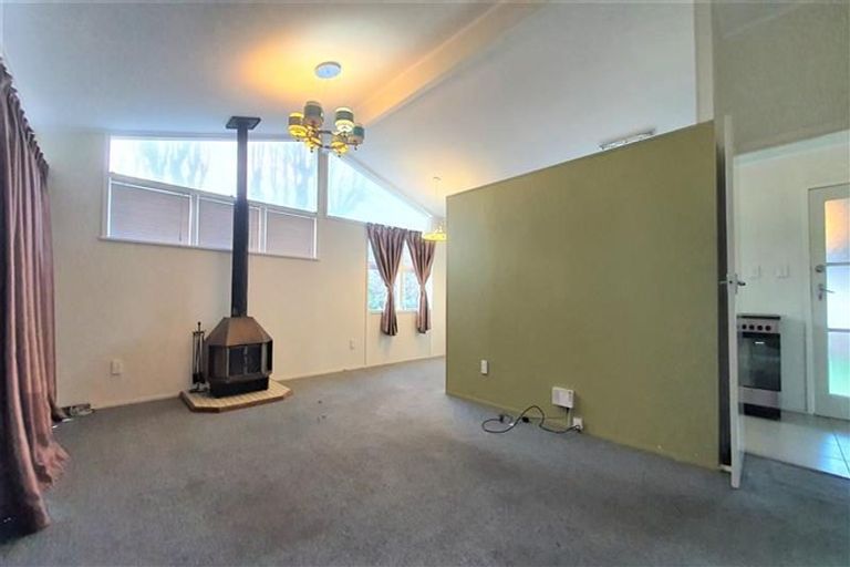 Photo of property in 17 Marybeth Place, Rosehill, Papakura, 2113