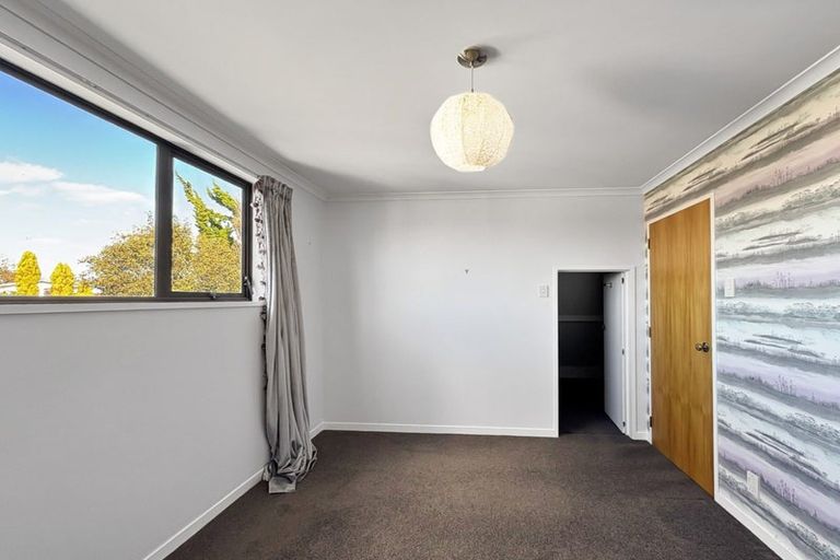 Photo of property in 1 Iwiroa Terrace, Durie Hill, Whanganui, 4500