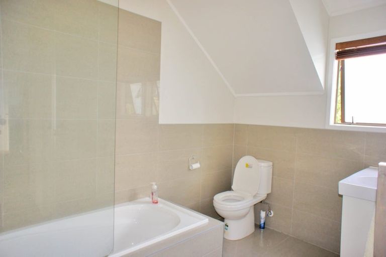 Photo of property in 7 Janome Place, Bucklands Beach, Auckland, 2014