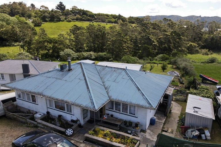 Photo of property in 8 Smeath Road, Kawakawa, 0210