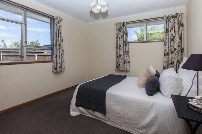 Photo of property in 41 Denise Crescent, Hornby, Christchurch, 8042