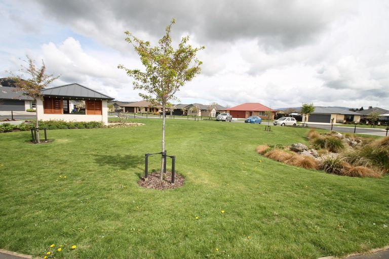 Photo of property in 16 Glengarry Court, Mosgiel, 9024