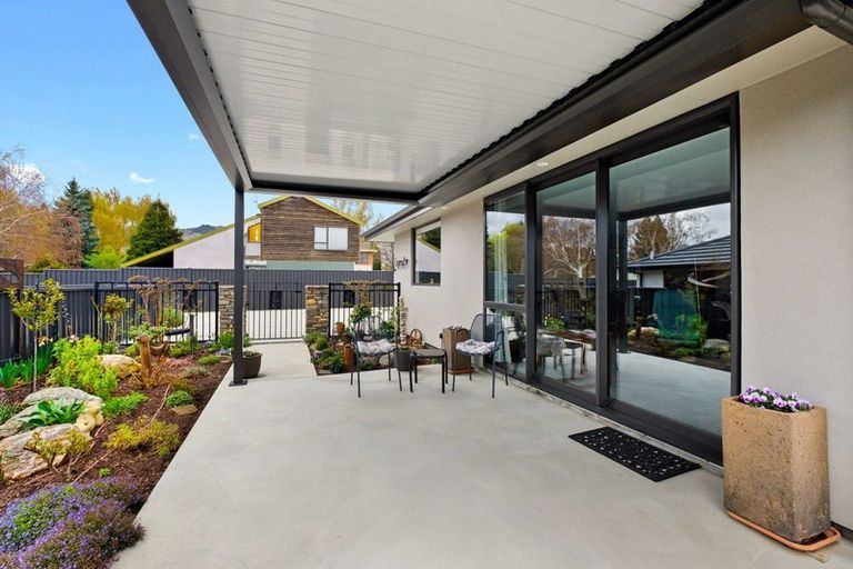 Photo of property in 110 Neplusultra Street, Cromwell, 9310