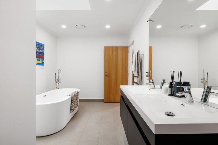 Photo of property in 6 Thirlwall Lane, Cambridge, 3495