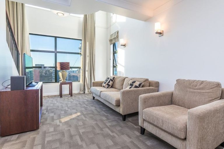 Photo of property in The Duxton Hotel Apartments, 6p/100 Greys Avenue, Auckland Central, Auckland, 1010
