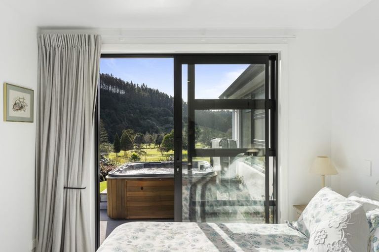 Photo of property in 19 Titoki Lane, Whangamata, 3691