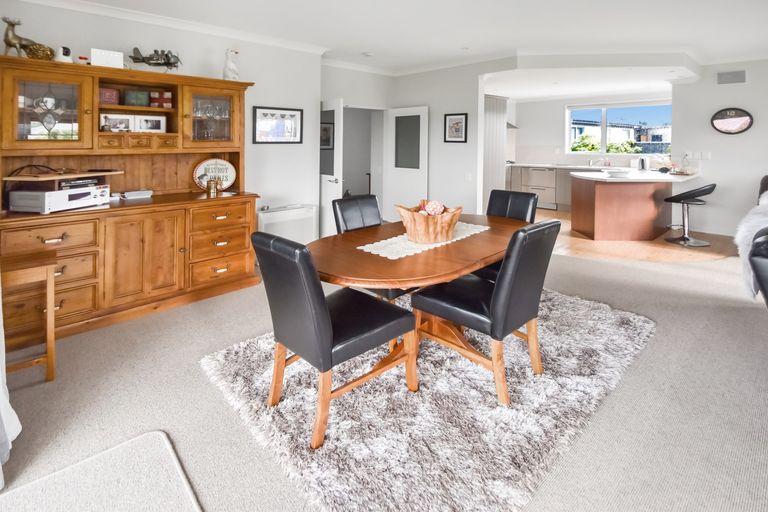 Photo of property in 26 Irishman Drive, Twizel, 7901