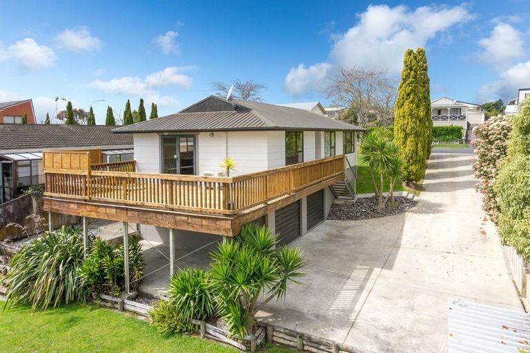 Photo of property in 18 Pohutukawa Drive, Pukete, Hamilton, 3200