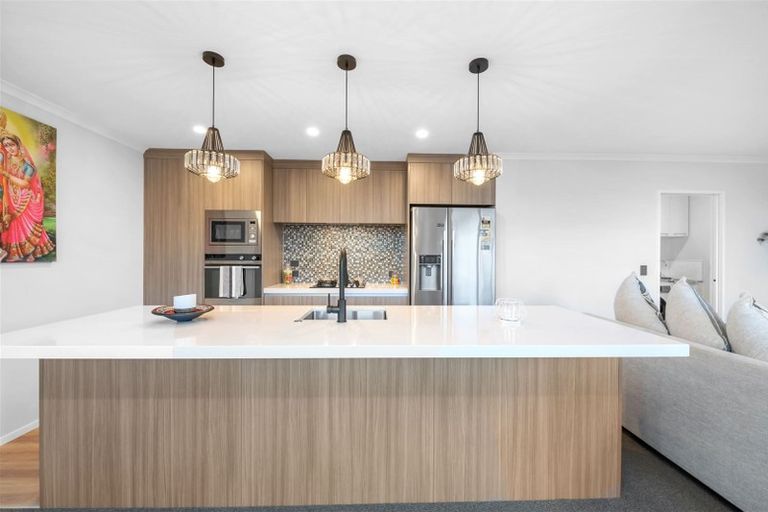 Photo of property in 50 Kauri Heart Avenue, Takanini, 2112