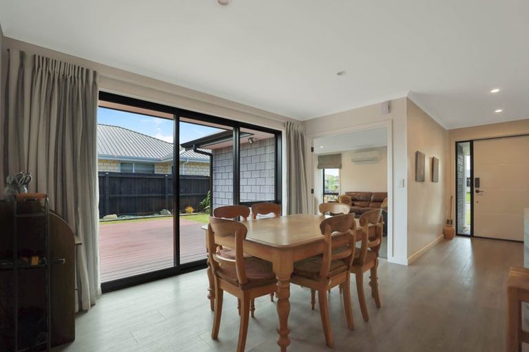 Photo of property in 21 Whiteoak Grove, Tinwald, Ashburton, 7700