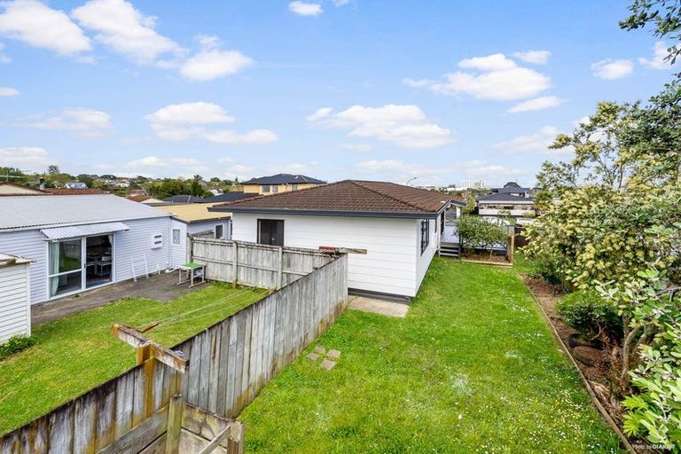 Photo of property in 24 Greenstone Place, Clover Park, Auckland, 2019