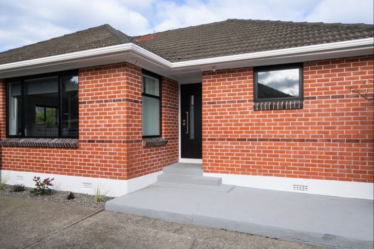 Photo of property in 28 Routley Crescent, Elderslea, Upper Hutt, 5018