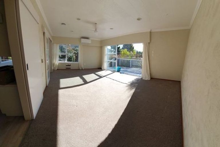 Photo of property in 12 Acacia Crescent, Glenview, Hamilton, 3206