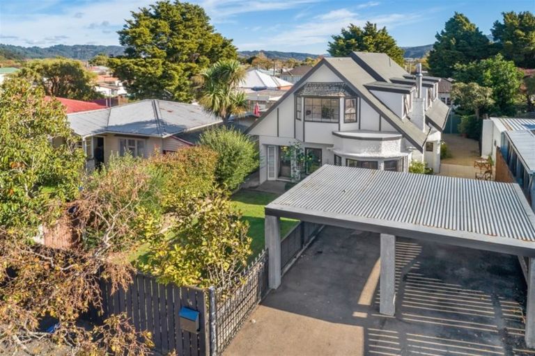 Photo of property in 4 Kellow Street, Wallaceville, Upper Hutt, 5018