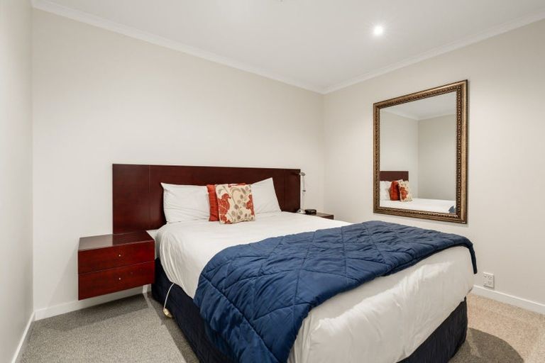 Photo of property in 111/136 Marine Parade, Mount Maunganui, 3116