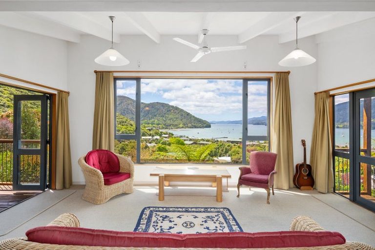 Photo of property in 22 Tirimoana Terrace, Anakiwa, Picton, 7281