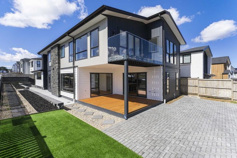 Photo of property in 8 Rathfarnham Road, Flat Bush, Auckland, 2019