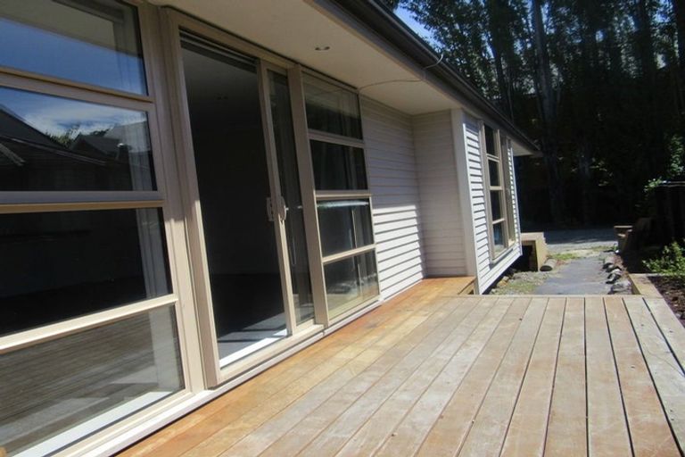 Photo of property in 257 Riccarton Road, Upper Riccarton, Christchurch, 8041