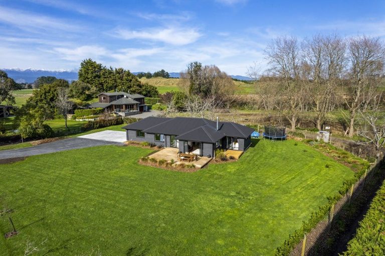 Photo of property in 18 Grefor Lane, Waitarere, Levin, 5574